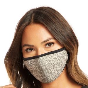 NWT Chaser Face Mask Snow Leopard Brand New